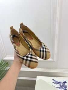Burberry Check Balelt Flat Beige