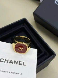 Chanel CC Logo Gold Metal Rings Red
