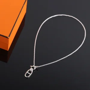Hermes Chaine dancre Pendant Necklaces