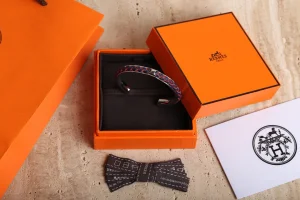 Luxury Womens Jewelry Hermes Open Cuff Woven Leather Bracelet A205PP130 AA157712