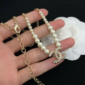 Luxury Womens Jewelry Chanel Necklace Chanel CC Pearls Necklace A39PP145 AA159875