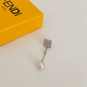 Luxury Womens Jewelry Fendi Silver Forever Fendi Single Earring A39PP130 AA159891