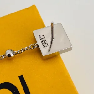 Luxury Womens Jewelry Fendi Silver Forever Fendi Single Earring A39PP130 AA159891
