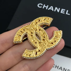 Chanel Brooch Chanel Gold CC Logo Brooch 