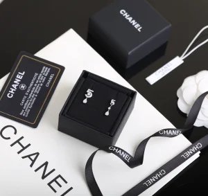 Replica Womens Jewelry Chanel Crystal N5 Earrings A205PP280 AA179218