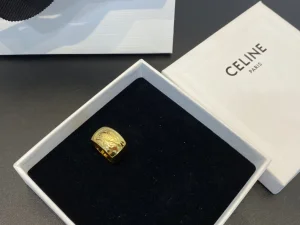 Replica Womens Jewelry Celine Gold Triomphe Bold Rings A39PP110 AA184507