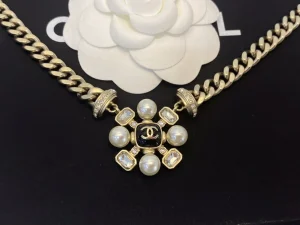 Essenceofluxury Womens Jewelry Chanel Chain Necklace A39PP280 AA194244