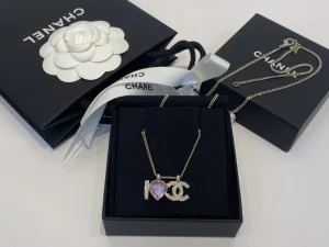 Essenceofluxury Womens Jewelry Chanel I Love CC Pendant Necklace A39PP280 AA194552