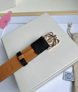 Essenceofluxury Womens Belts Loewe Anagram Leather Belt in Black Brown 32MM A175PP240 AA196049
