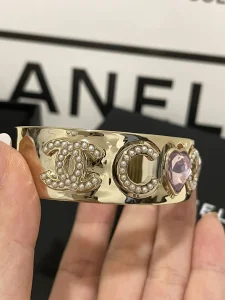 Essenceofluxury Womens Jewelry Chanel Pearls Coco Heart Open Cut Bracelets A152PP280 AA197823