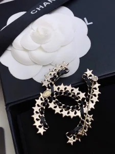 Essenceofluxury Womens Jewelry Chanel Crystal Multi Star Brooch A152PP180 AA199938