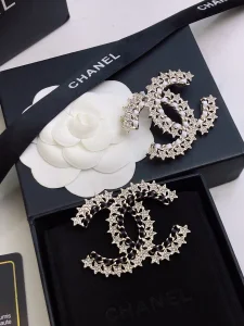 Essenceofluxury Womens Jewelry Chanel Crystal Multi Star Brooch A152PP180 AA199939