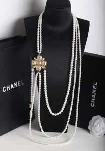 Chanel Pearls Necklaces 