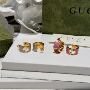 Gucci Blondie GG Earrings