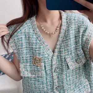 Chanel Gold Metal No5 Square Brooch