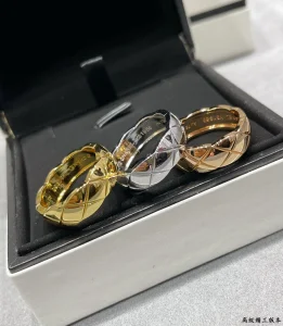 Chanel Coco Crush Rings