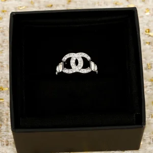 Chanel Crystal CC Logo White Gold Rings